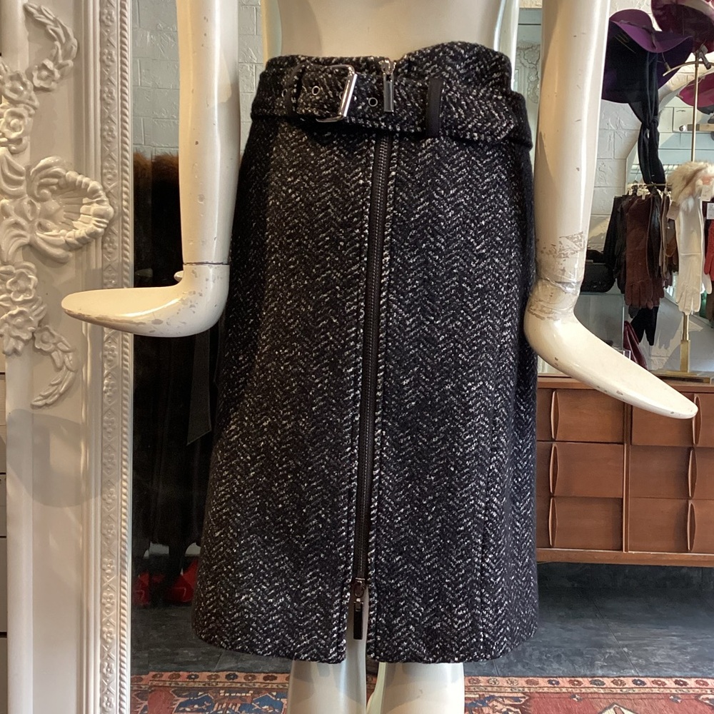 Tony Burch Black Herringbone Skirt - Picture 4 of 14